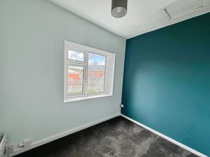 Bedroom- click for photo gallery